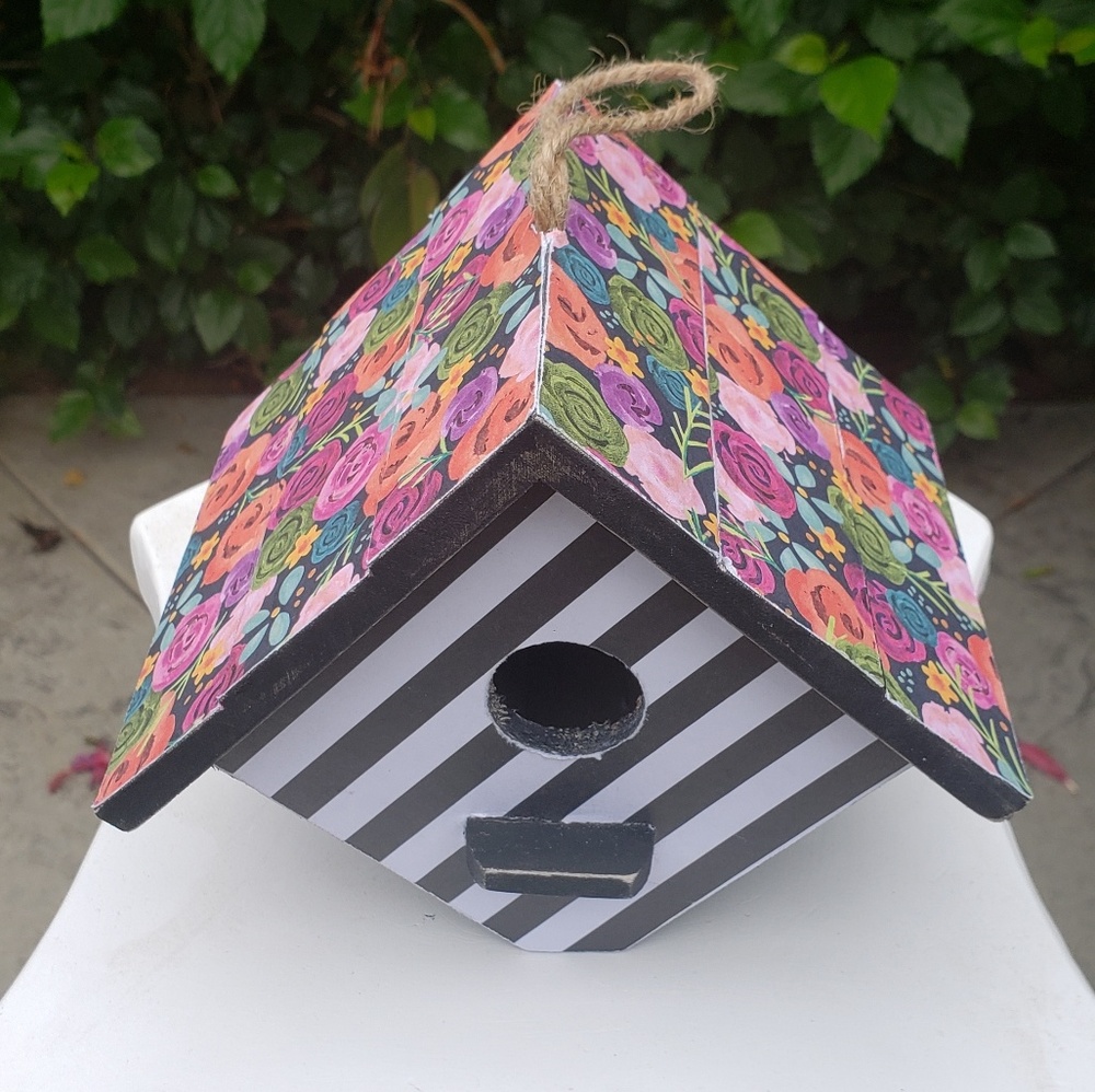 Custom birdhouse with decoupage
